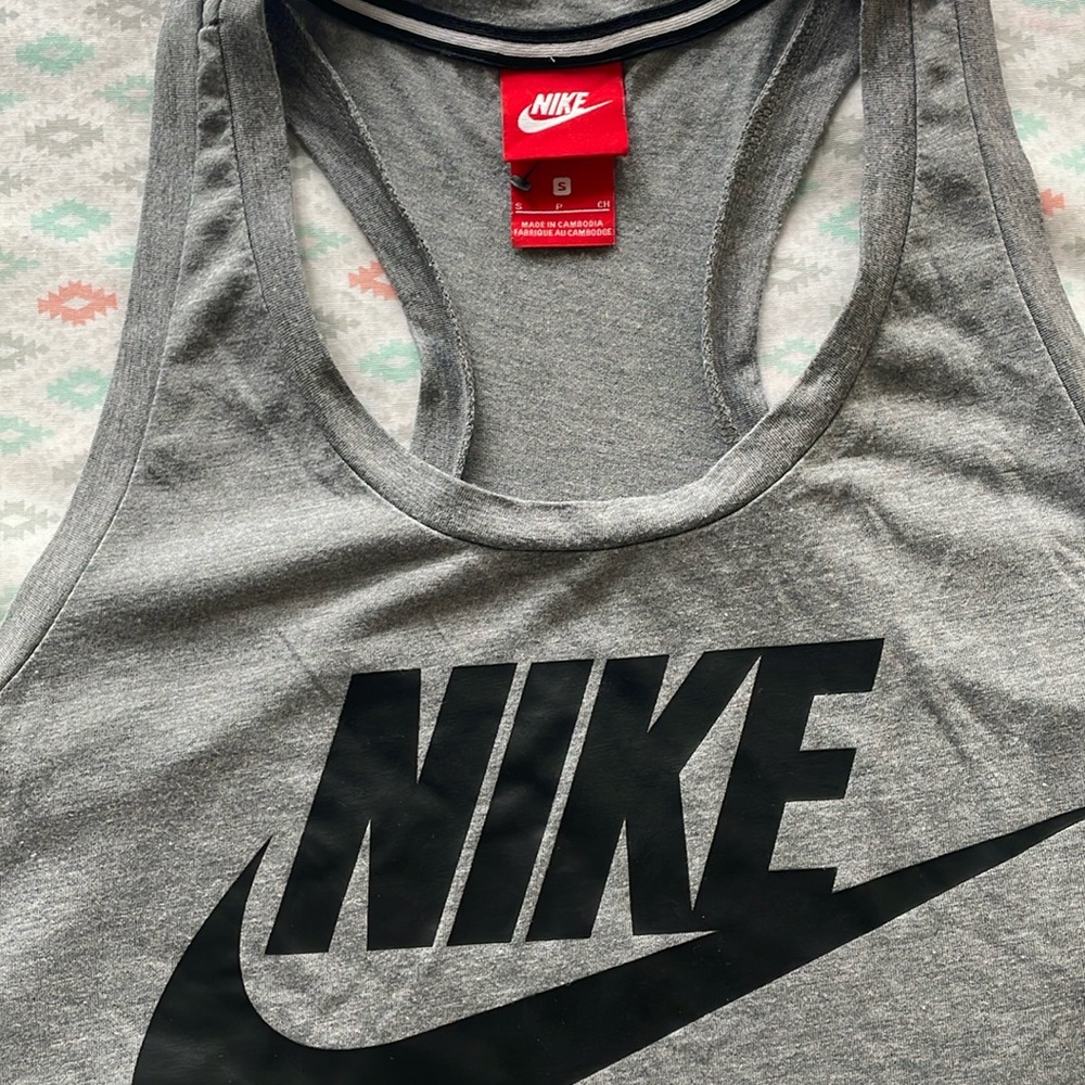 Nike Womens Active wear...Size S/P... Color Gray